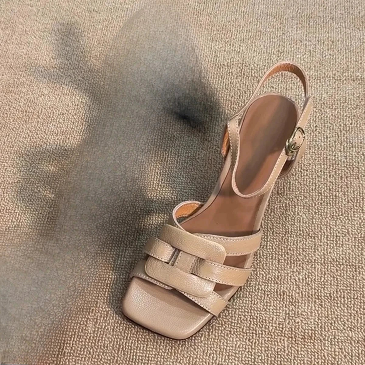 Tacones altos tipo romano con punta cuadrada – sandalias femeninas de verano