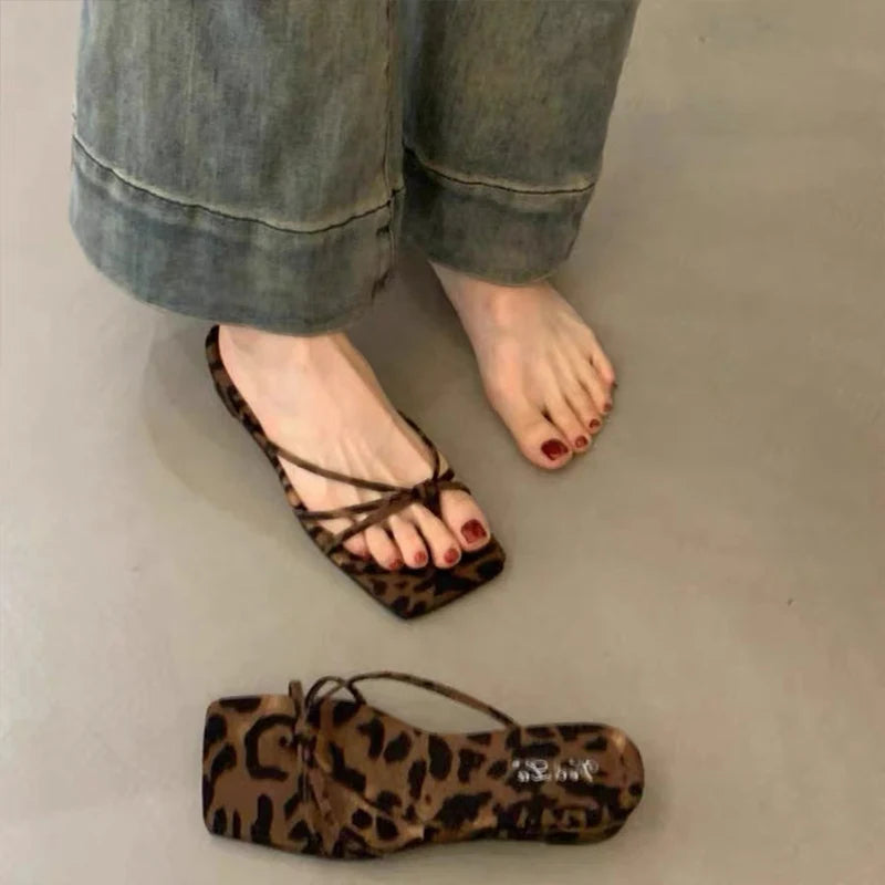 Sandalias de moda para mujer, chanclas con platorma y Punta abierta