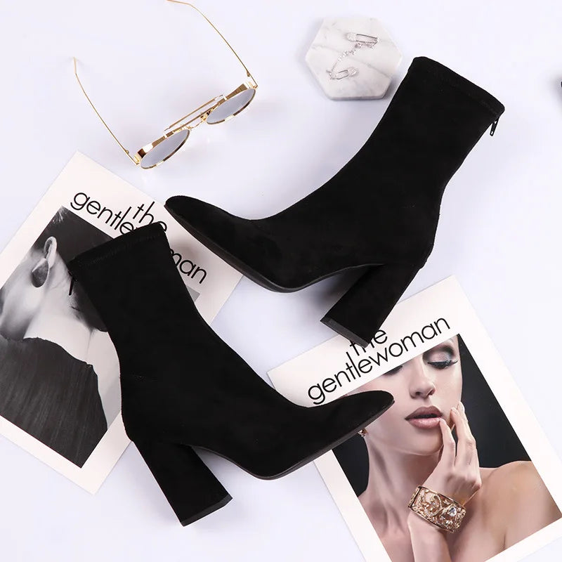 Botines elegantes de ante para mujer – Chelsea con tacón alto