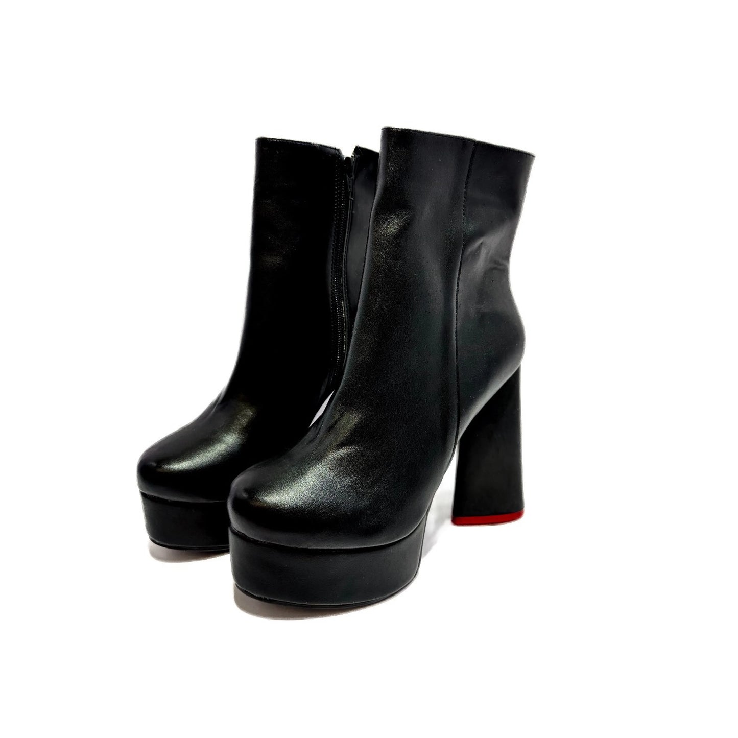 Botines de vinipiel con plataforma alta - Moda femenina con tacón de corazón
