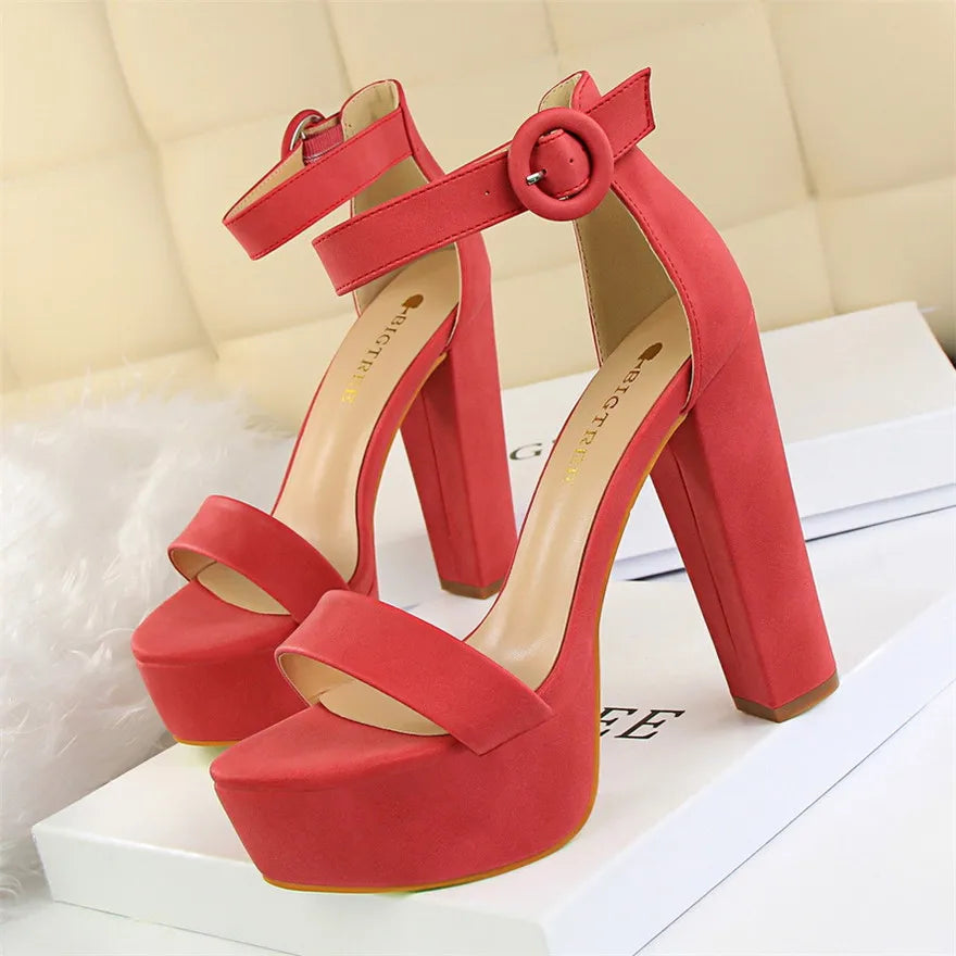 Sandalias de plataforma elegantes para mujer | Tacones altos con punta abierta y hebilla.