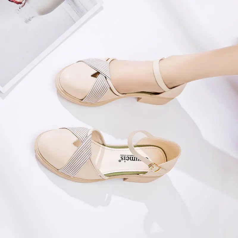 Sandalias elegantes de punta redonda con correa al tobillo – moda femenina
