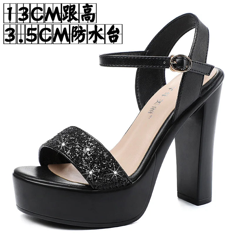 Sandalias brillantes para mujer – de diseñador, con tacón grueso y plataforma.