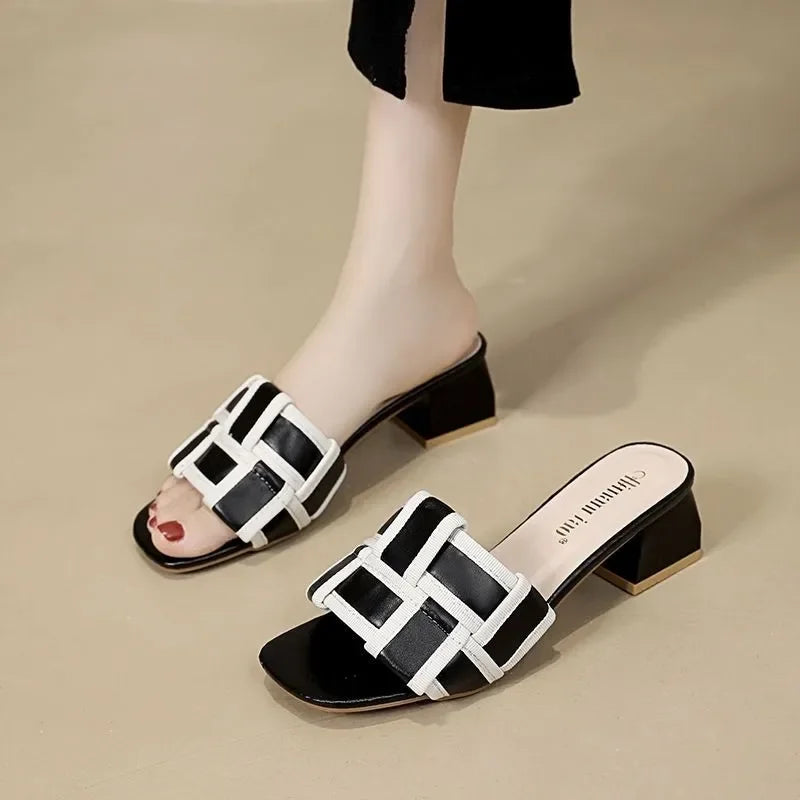 Sandalias elegantes de mujer - Tacón alto con punta abierta y diseño clásico