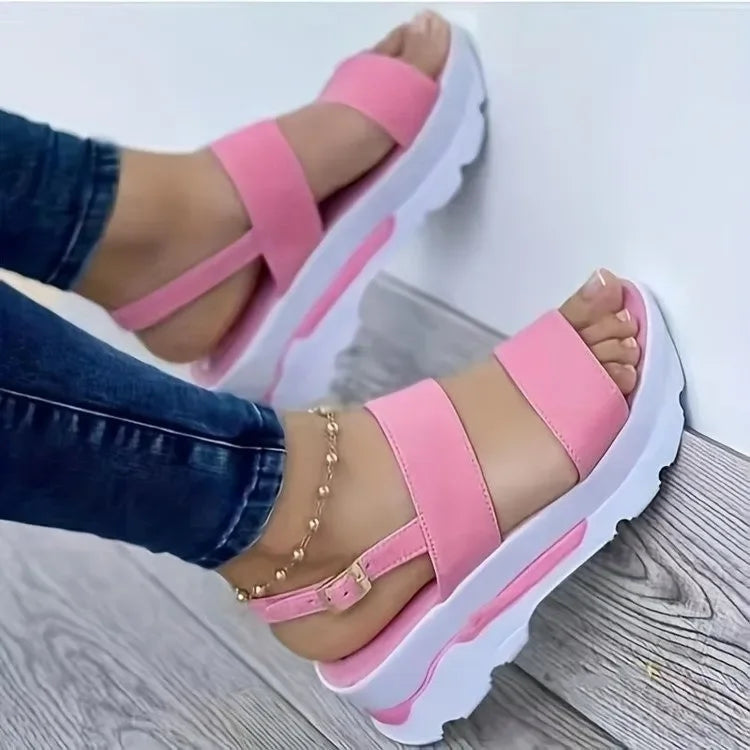 Sandalias de Plataforma con Suela Gruesa y Correa – Estilo Casual de Verano