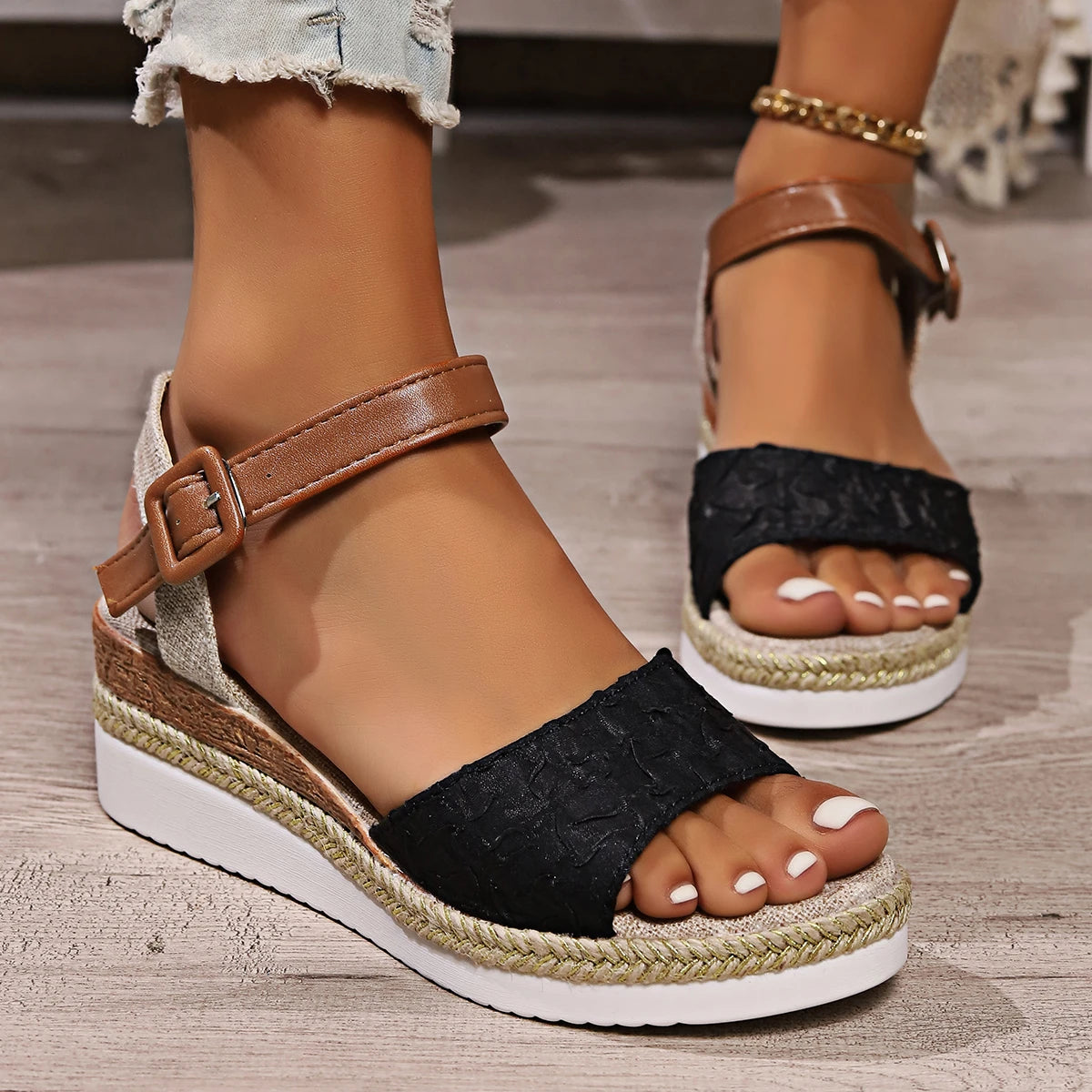 Sandalias de Cuña Ligeras con Plataforma y Punta Abierta – Tendencia de Verano
