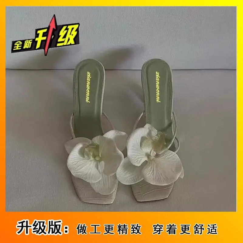 Sandalias de tacón alto con flor – Zapatos de verano elegantes para mujer 2025