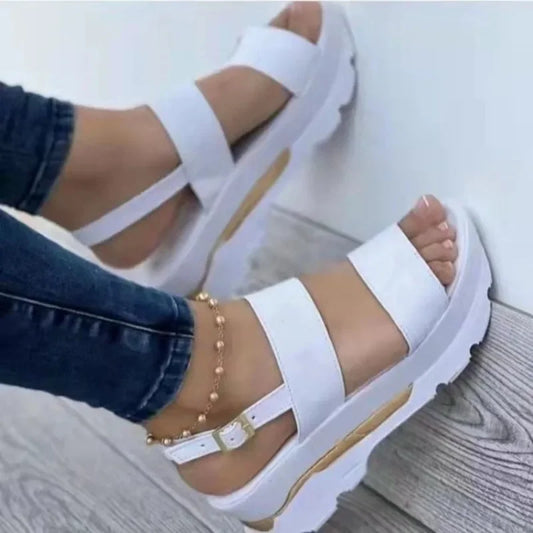 Sandalias de Plataforma con Suela Gruesa y Correa – Estilo Casual de Verano
