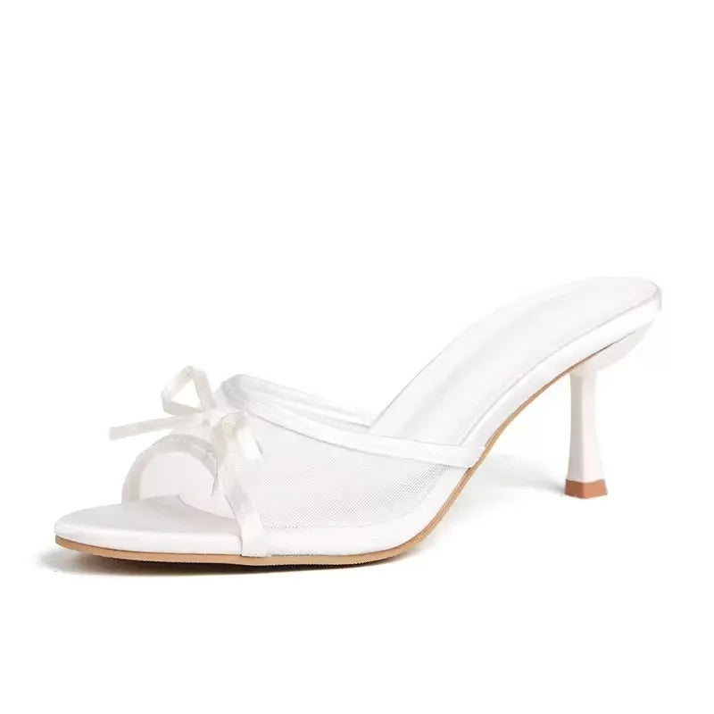 Sandalias de tacón alto delgado para mujer – elegantes y versátiles