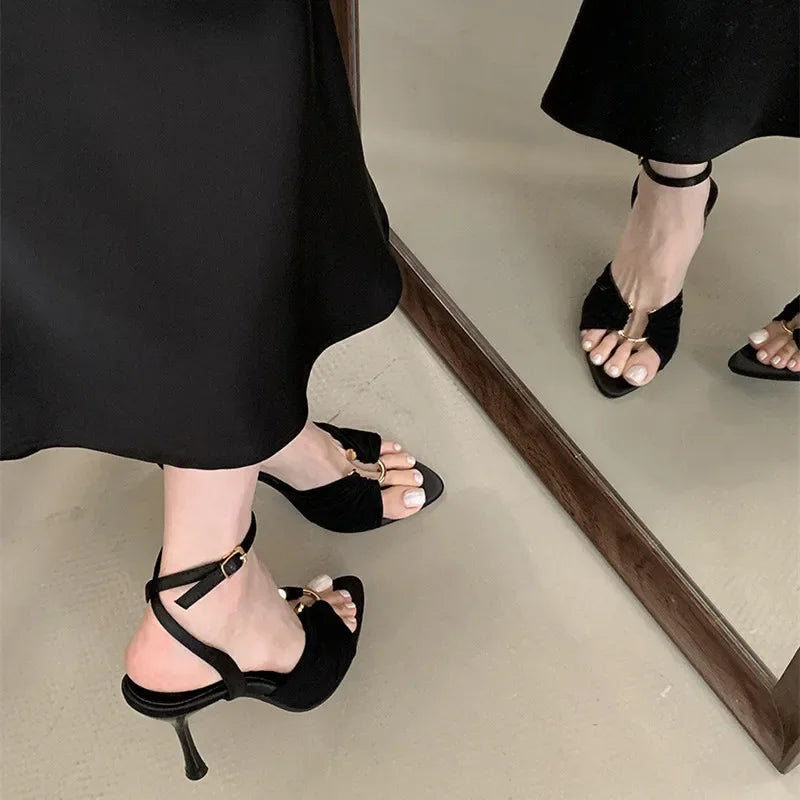 Tacones altos con correa al tobillo – sandalias abiertas de lujo para mujer