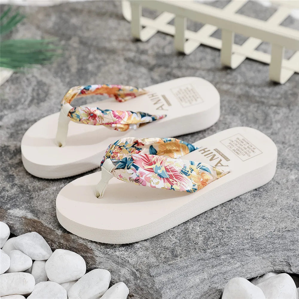Sandalias de verano para mujer - Chanclas cómodas planas de playa y casa.