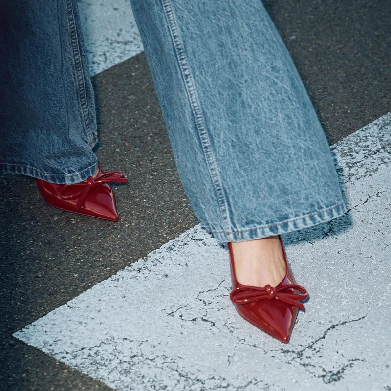 Zapatos de mujer tipo mule de tacón de aguja con lazo - Elegantes y sofisticados.