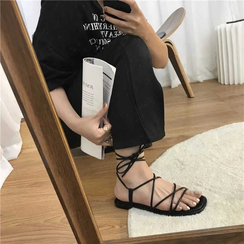 Sandalias planas de moda mujer | Calzado cómodo estilo romano de verano