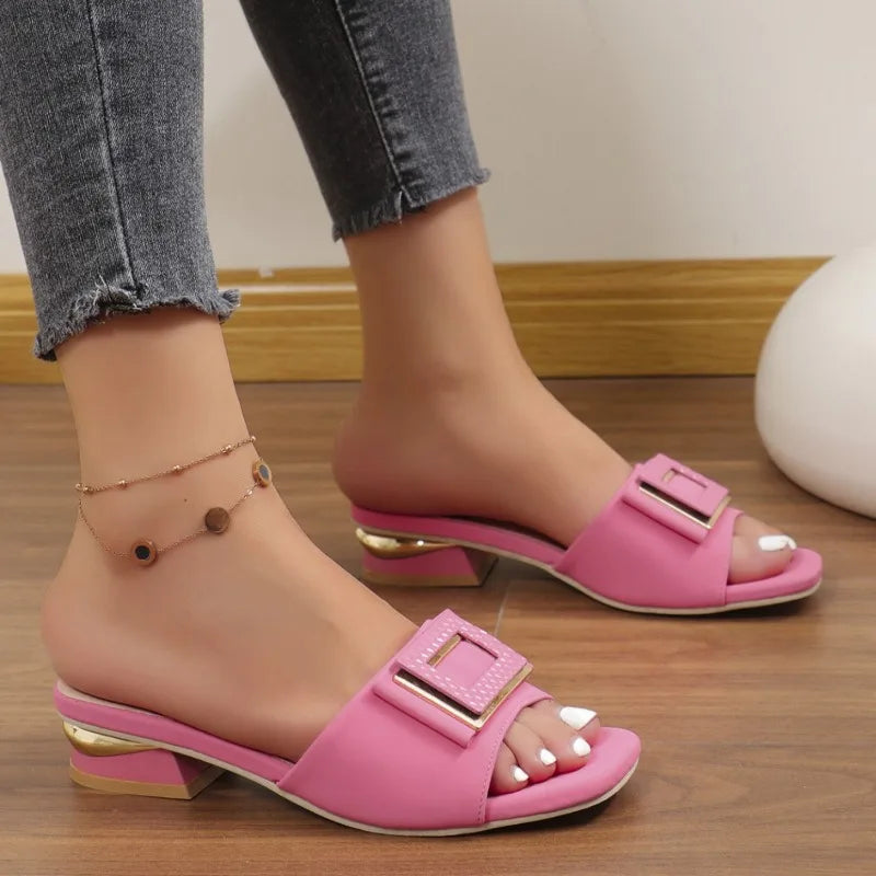 Sandalias femeninas antideslizantes de tacón bajo – Estilo chic y versátil
