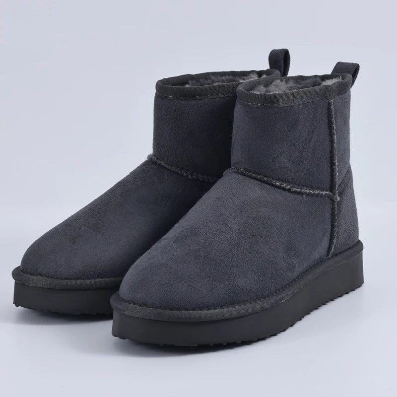 Botines invernales para mujer – moda casual con forro cálido y suela antideslizante.