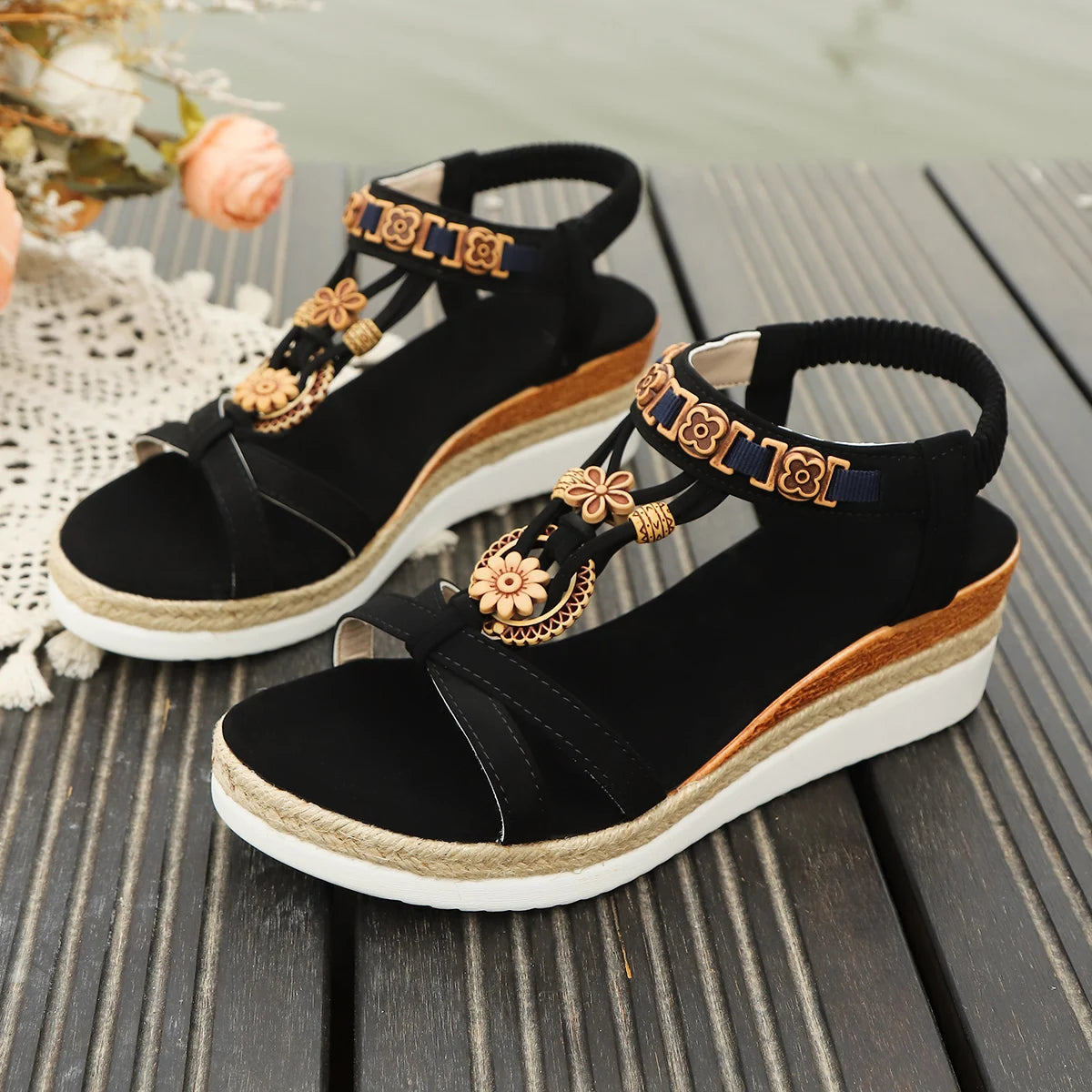 Sandalias Gladiador con Plataforma y Trenzado – Estilo Verano 2025