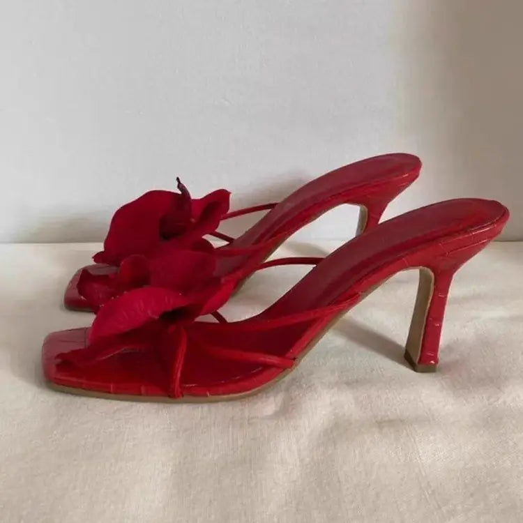 Sandalias de tacón alto con flor – Zapatos de verano elegantes para mujer 2025