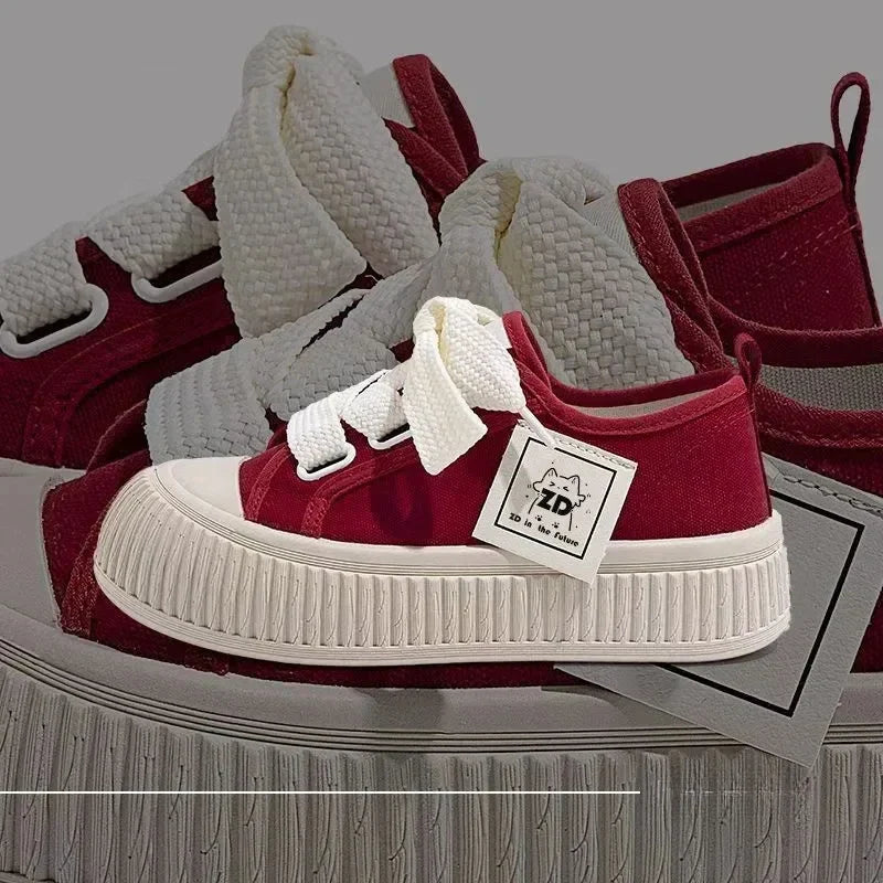Tenis casuales con plataforma para mujer – estilo urbano de lona.