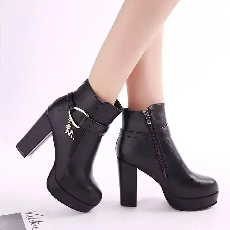 Botines de plataforma de cuero para mujer – tacón alto invierno 2025
