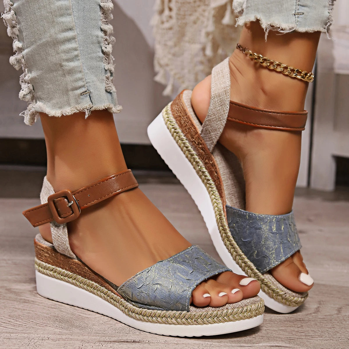 Sandalias de Cuña Ligeras con Plataforma y Punta Abierta – Tendencia de Verano