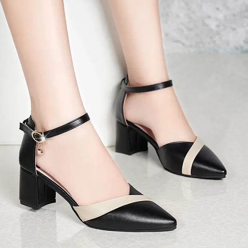 Zapatos de tacón cuadrado con perlas – elegantes y cómodos para mujer