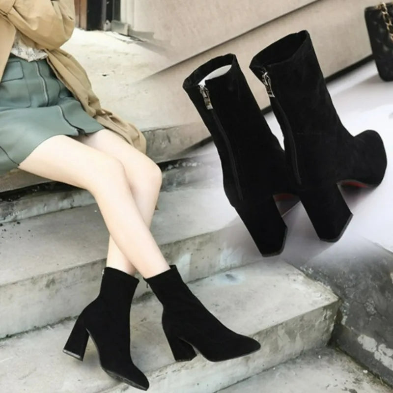 Botines elegantes de ante para mujer – Chelsea con tacón alto