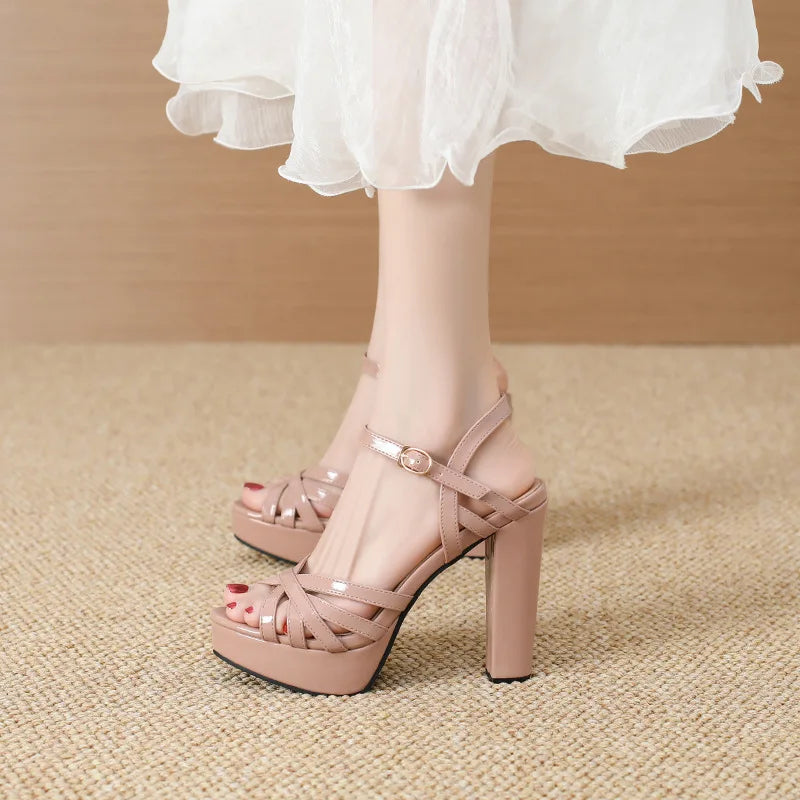 Sandalias de Tacón Alto con Correa al Tobillo – Estilo Elegante 2025